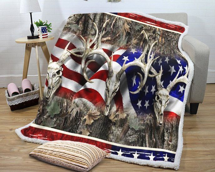 Hunting American Flag Sherpa Fleece Blanket