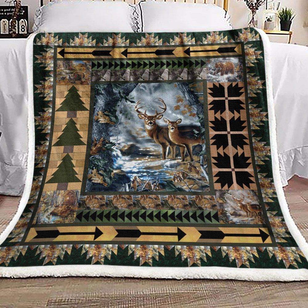 Hunting Deer Bear Sherpa Fleece Blanket