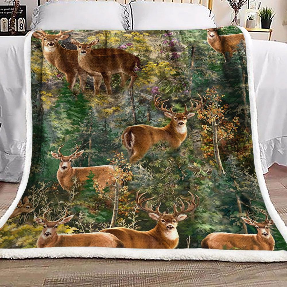 Hunting Deer Sherpa Fleece Blanket
