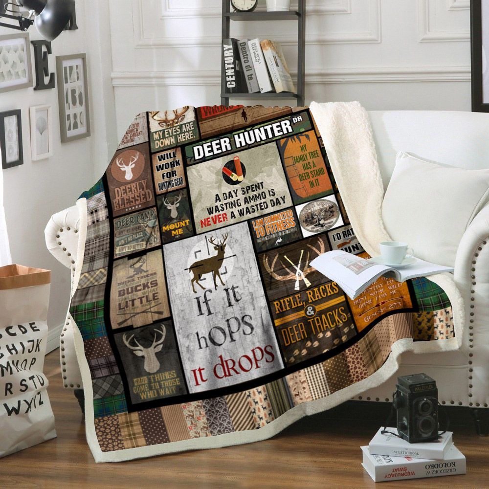 Hunting Deer Sherpa Fleece Blanket