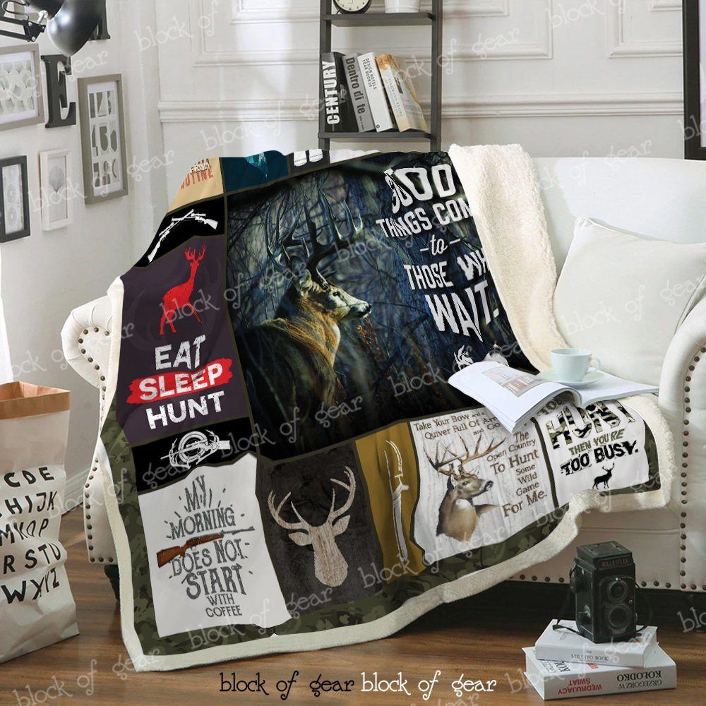 Hunting Deer Sherpa Fleece Blanket