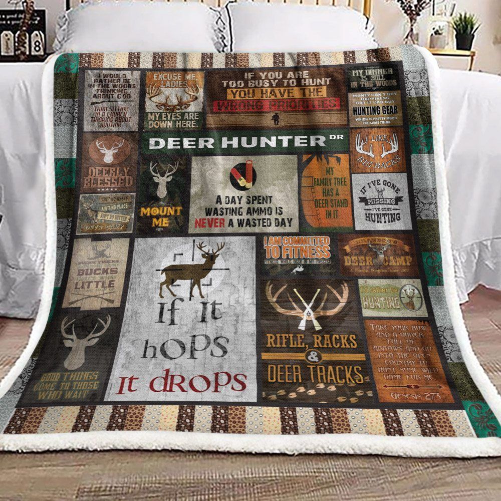 Hunting Sherpa Fleece Blanket