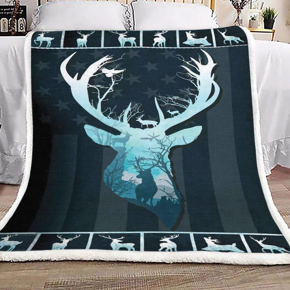 Hunting Sherpa Fleece Blanket