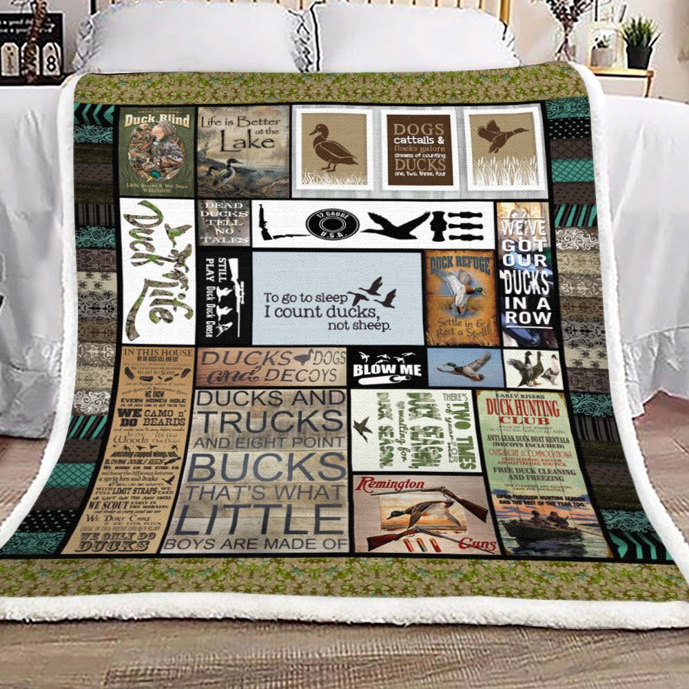 Hunting Sherpa Fleece Blanket