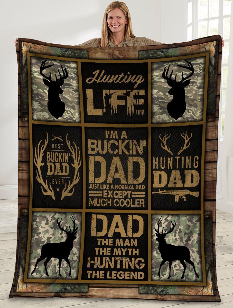 I’m A Buckin’ Dad Hunting Dad Deer Hunting Fleece Blanket
