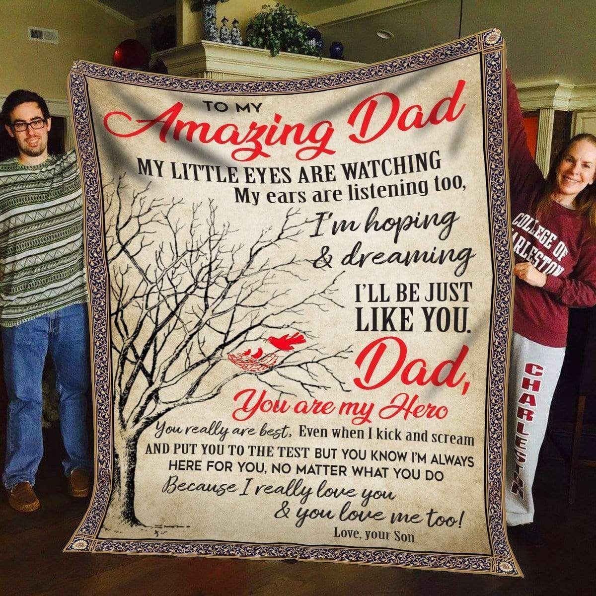 I’m Hoping And Dreaming Fleece Blanket Gift For Dad