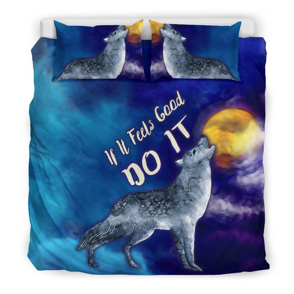 If It Feels Good Do It Wolf Bedding Set
