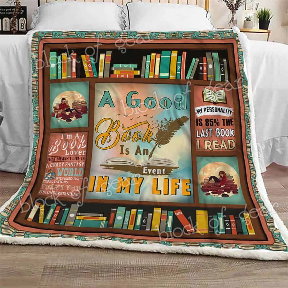 Im A Book Lover Fleece Blanket