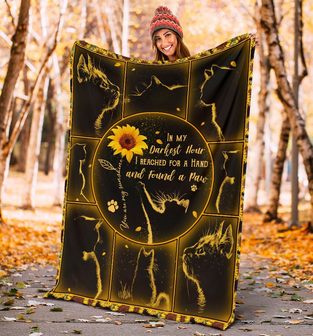 In My Darkest Hour I Reached For A Hand And Found A Paw Cat Sherpa Fleece Blanket