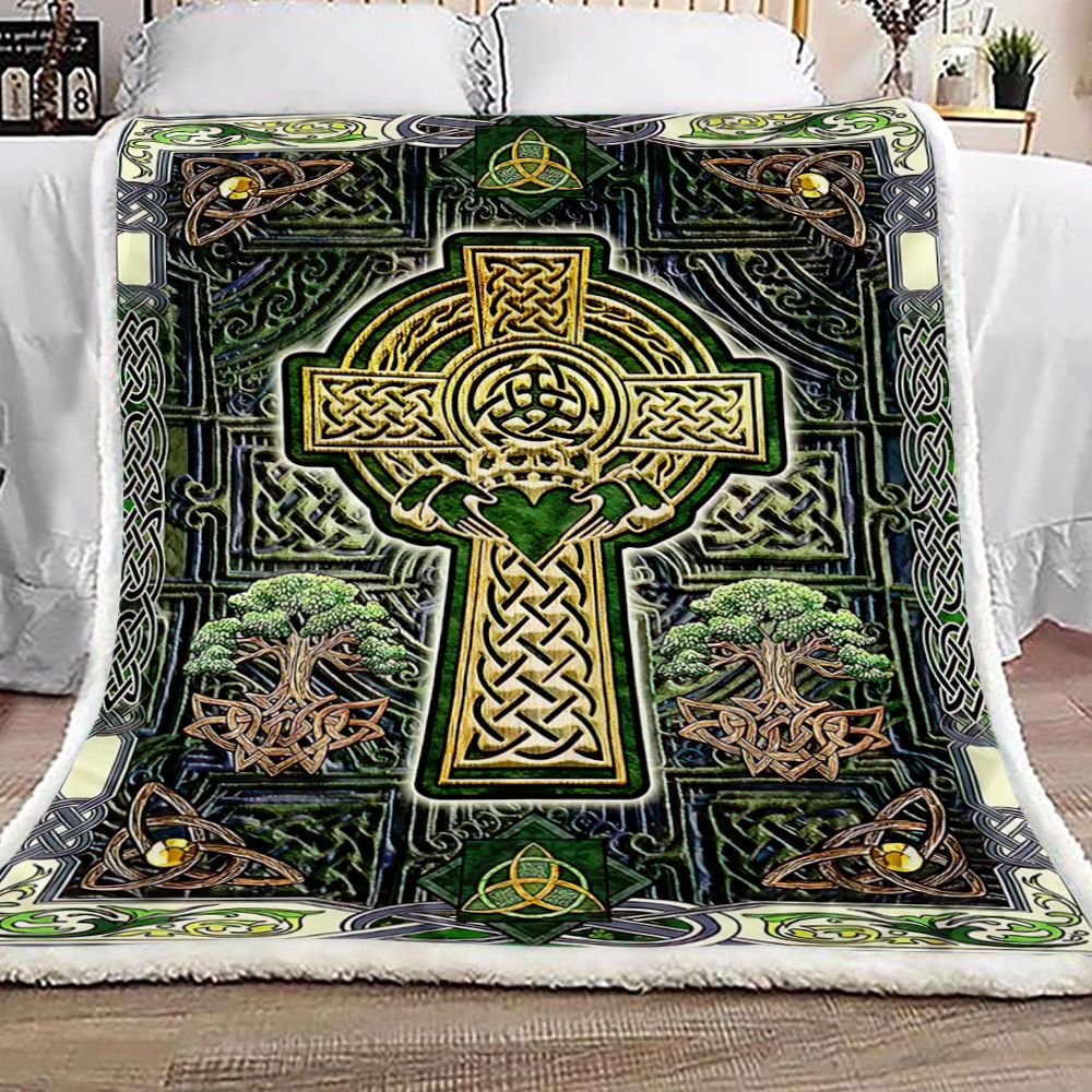 Irish Celtic Cross Fleece Blanket