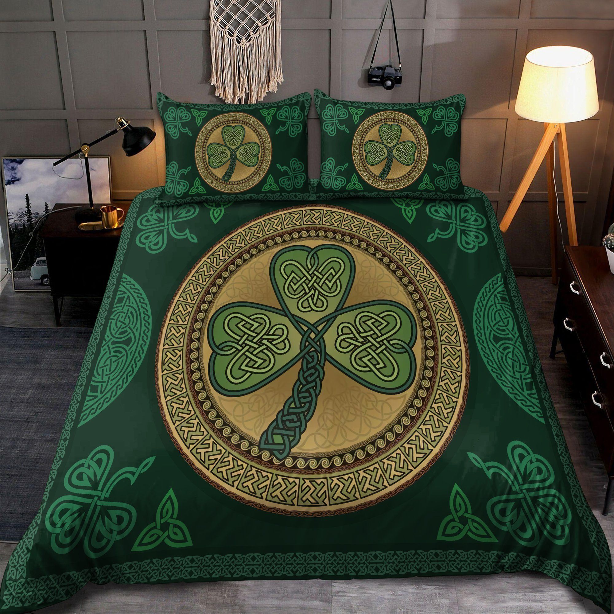 Irish Shamrock Pattern St Patrick’s Day Bedding Set
