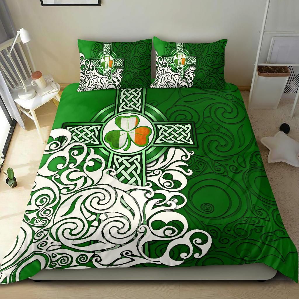 Irish Shamrock With Celtic Cross Bedding Set