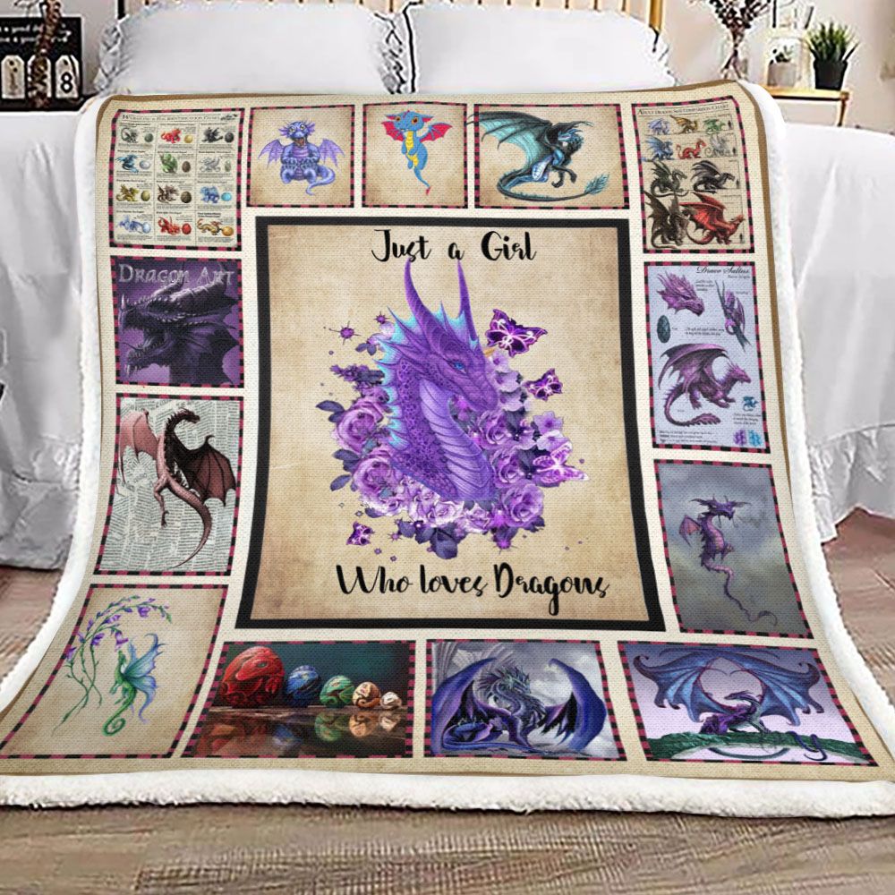 Just A Girl Love Dragon Fleece Blanket