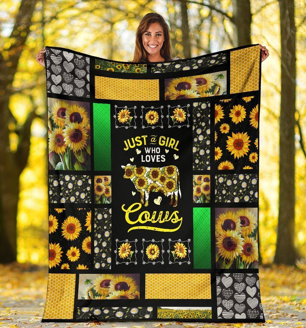 Just A Girl Who Loves Cows Farming Sunflower Fleece Blanket