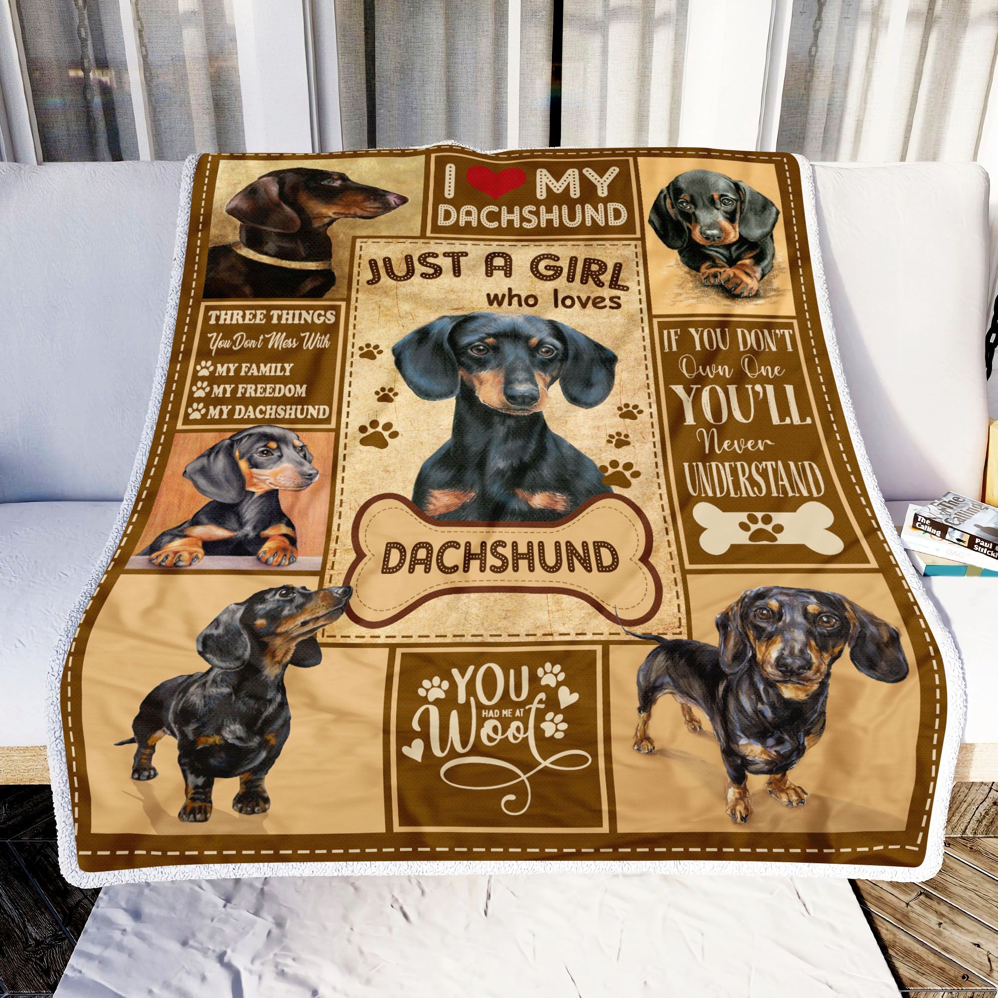 Just A Girl Who Loves Dachshund Fleece Blanket