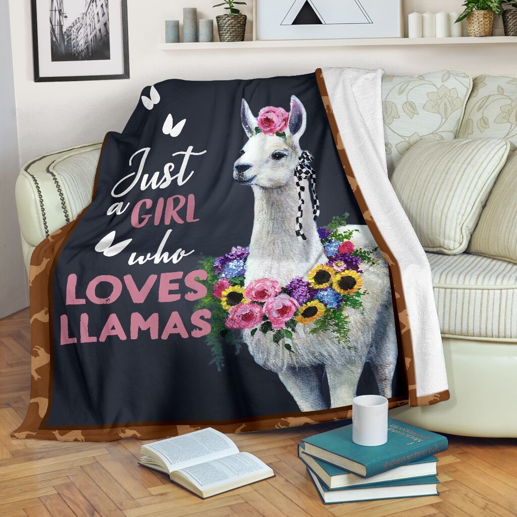 Just A Girl Who Loves Llama Sherpa Fleece Blanket