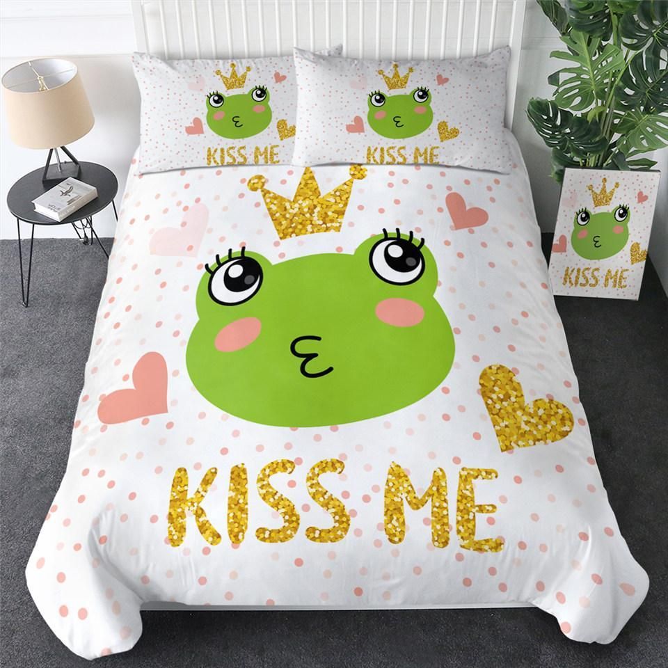 Kiss Me Frog Dotted Bedding Set