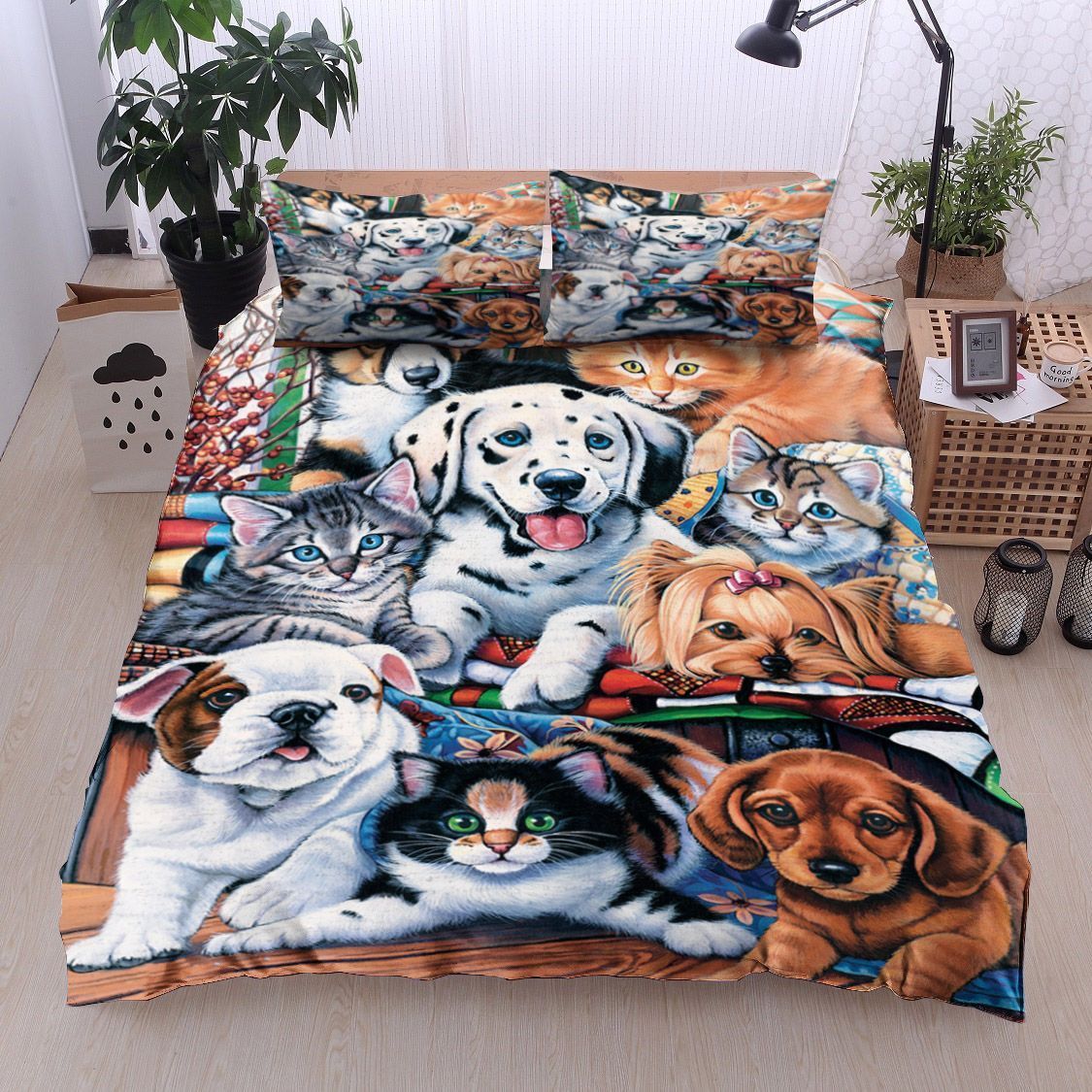Kitty And Dog Bedding Set
