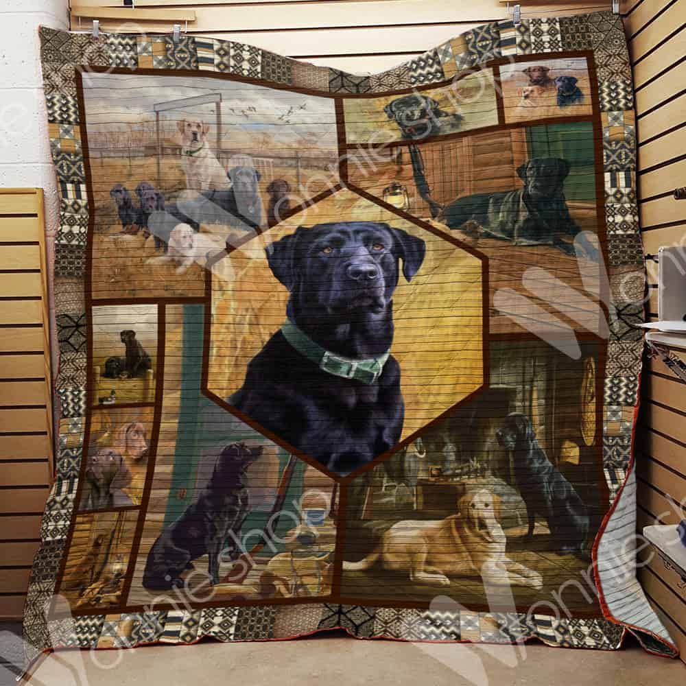 Labrador Retriever Dog LNT1012056 Quilt Blanket