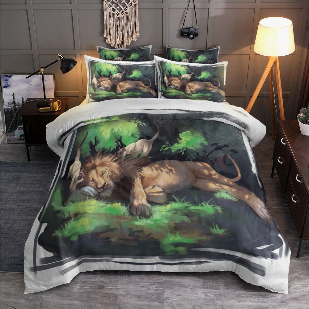 Lazy Lion And Cat Bedding Set