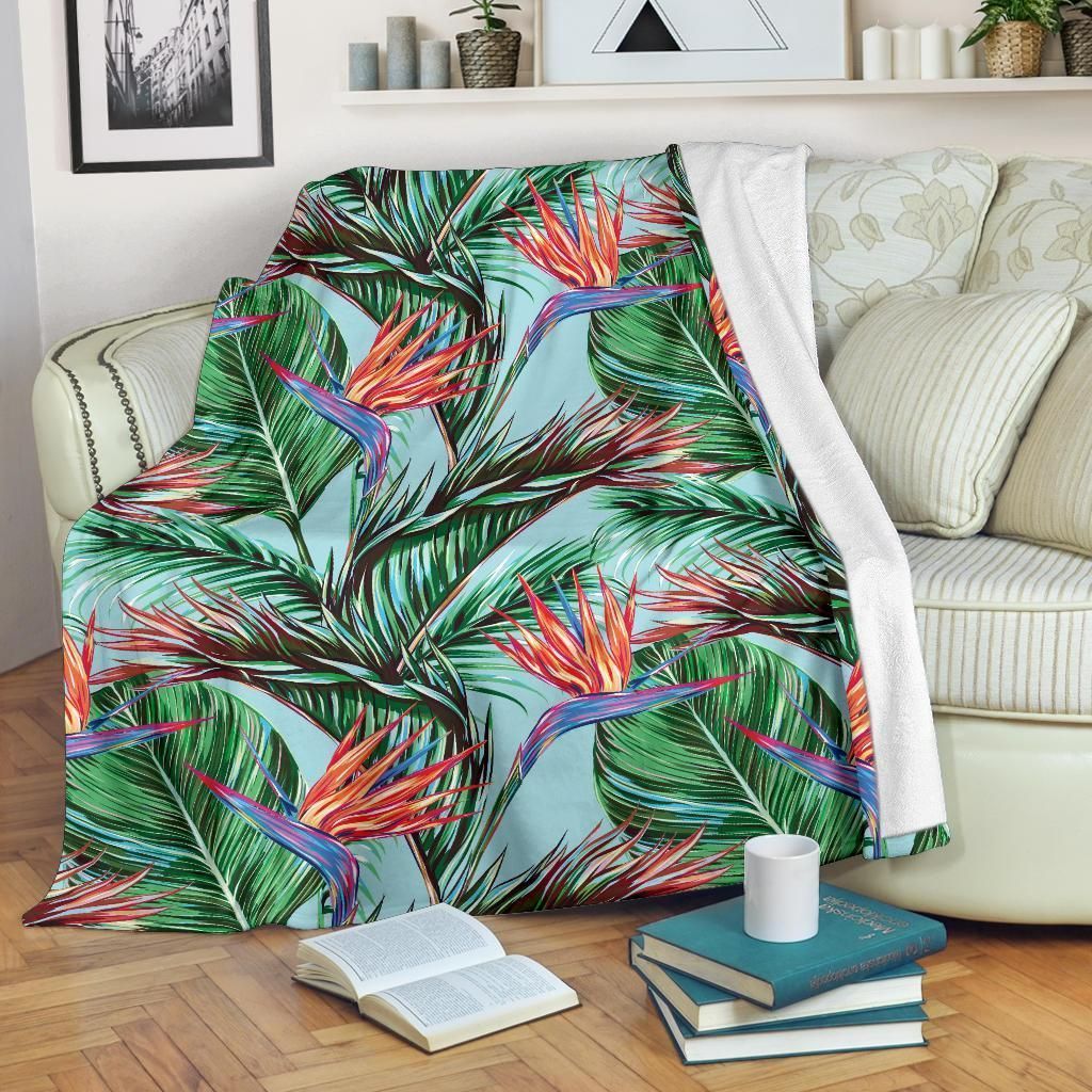 Light Blue Bird Of Paradise Pattern Print Design Fleece Blanket