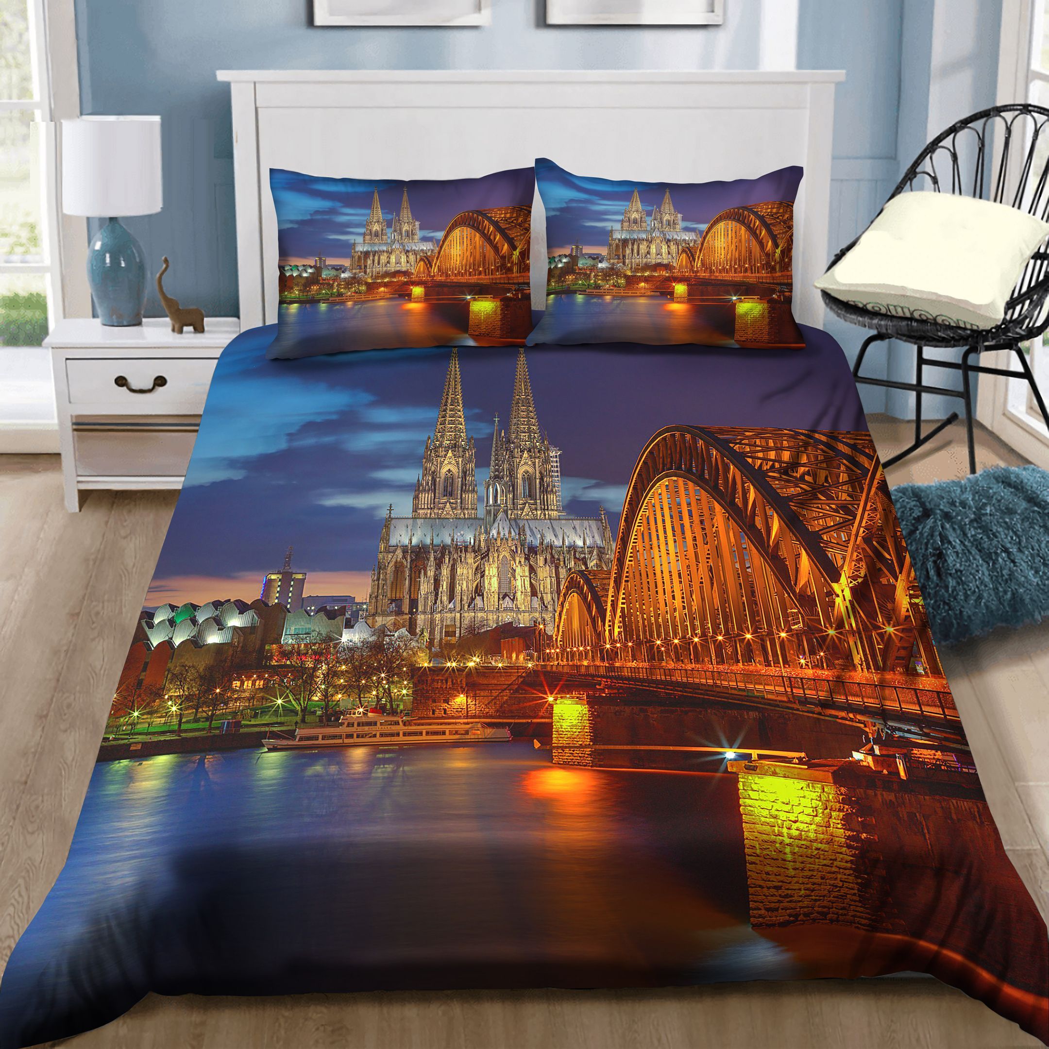 Light Bridge The City Bedding Set