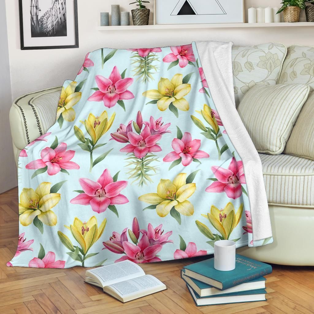 Lily Pattern Blue Design Print Fleece Blanket