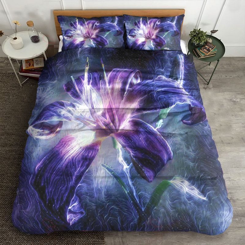 Lily Bedding Set