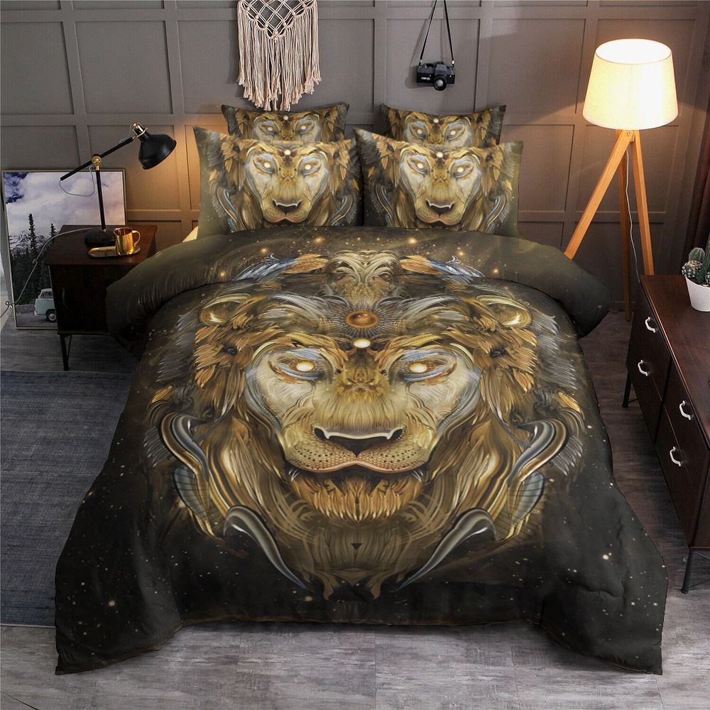 Lion Bass Bedding Set
