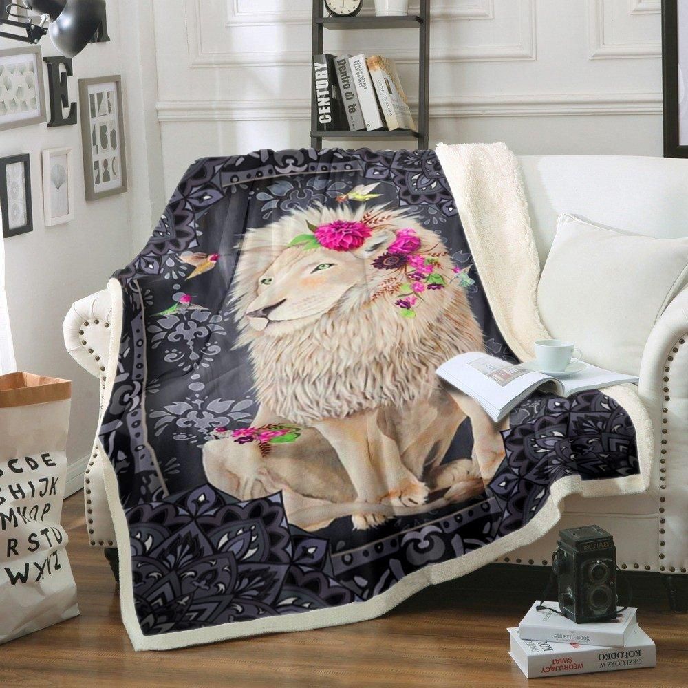 Lion Sherpa Fleece Blanket