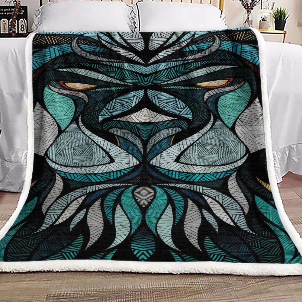 Lion Sherpa Fleece Blanket