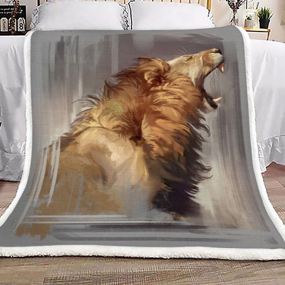 Lion Roar Sherpa Fleece Blanket