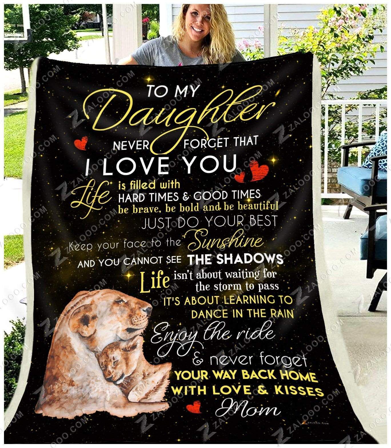 Lion To My Daughter Mom Be Brave Have Courage And Love Life Sherpa Fleece Blanket