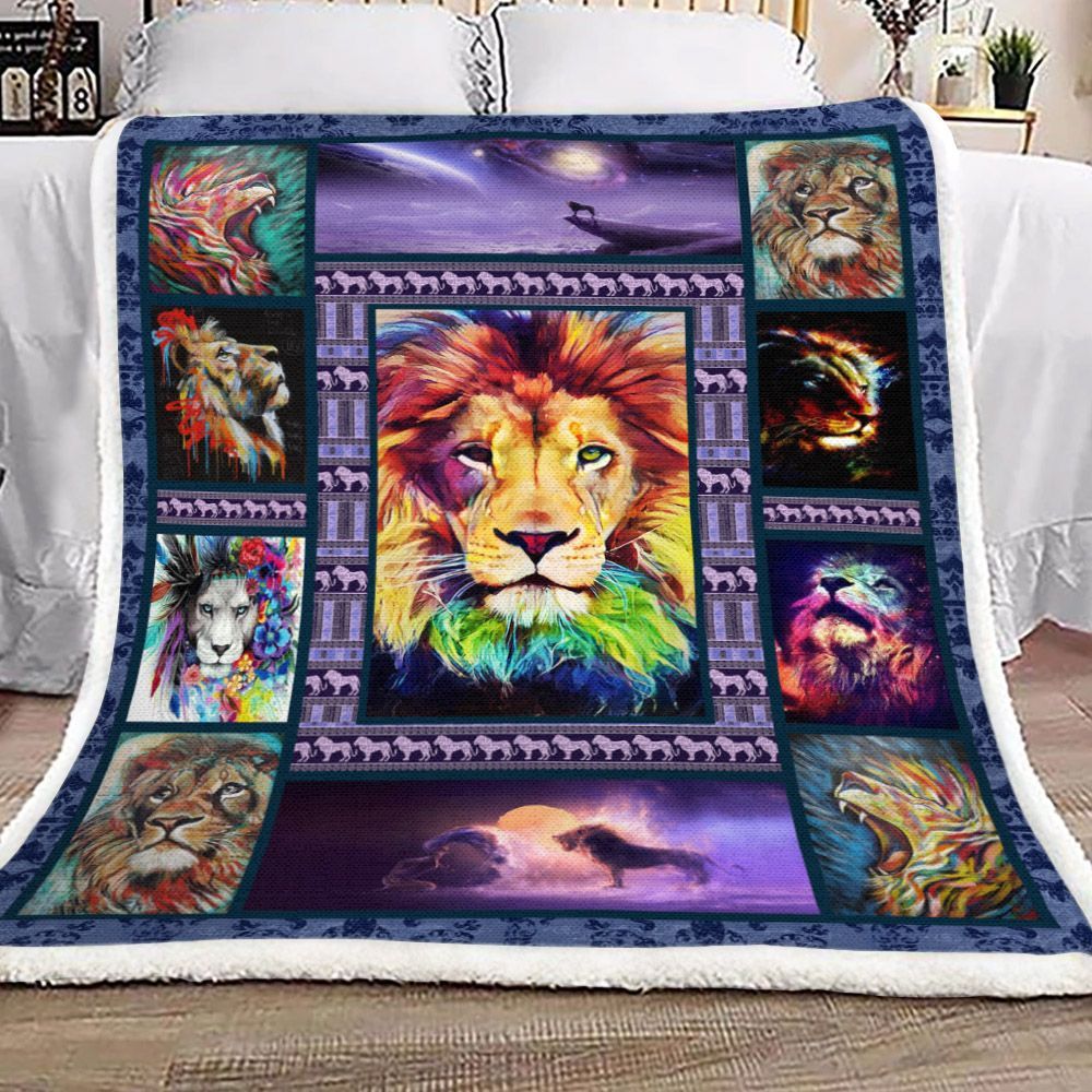 Lion Sherpa Fleece Blanket