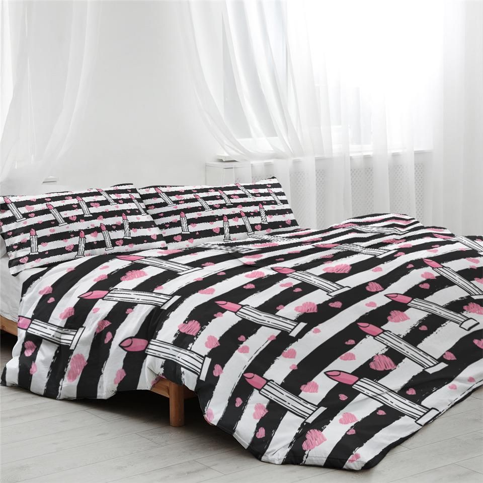 Lipstick Stripes Bedding Set