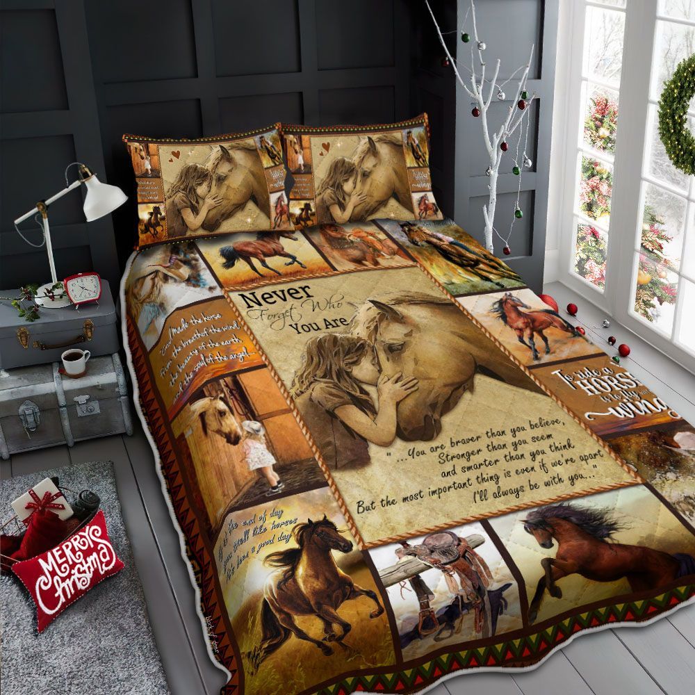 Little Girl Love Horse Bedding Set