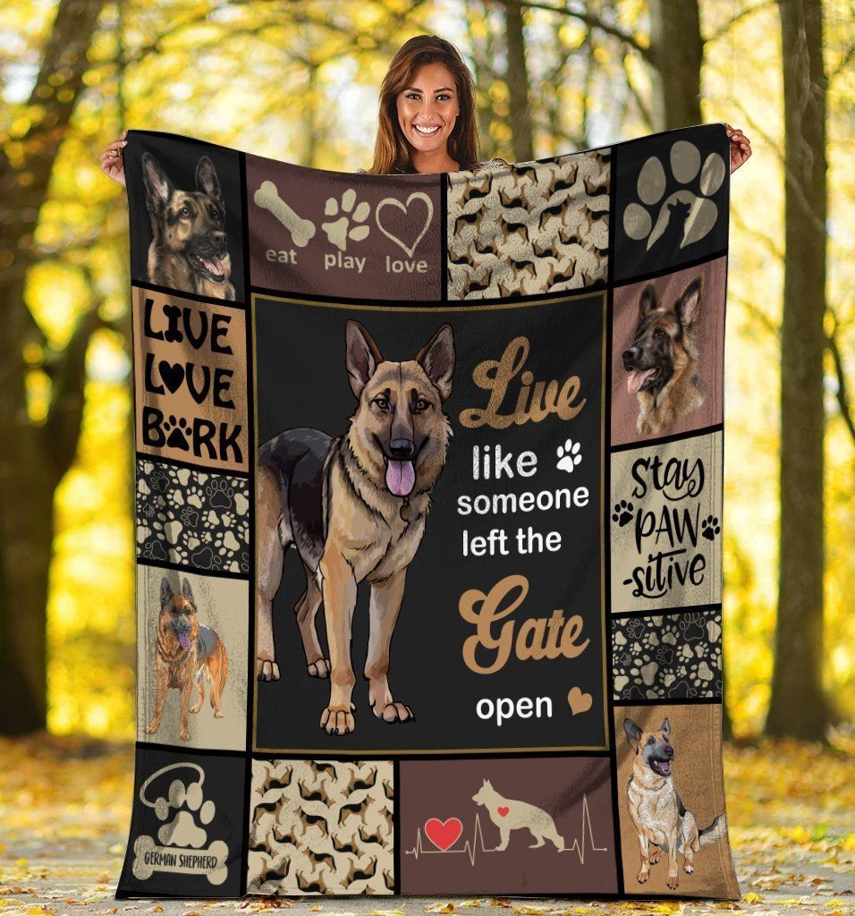 Live Like Someone German Shepherd Dog Printed Fleece Blanket