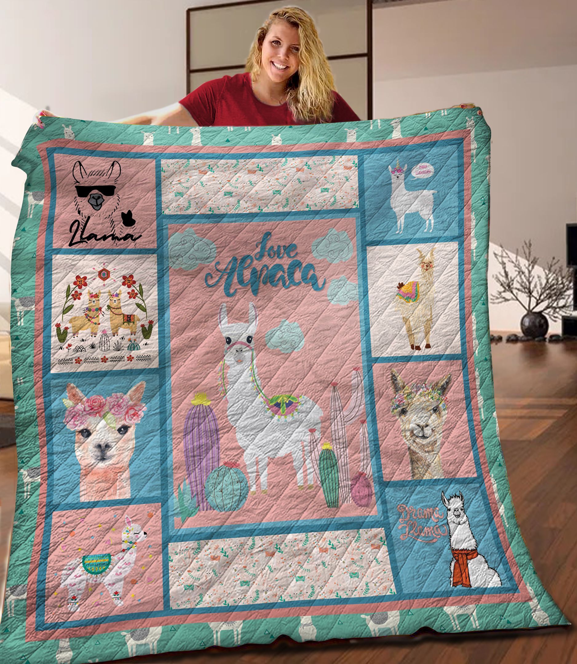 Llama Quilt Blanket C9B240219NM