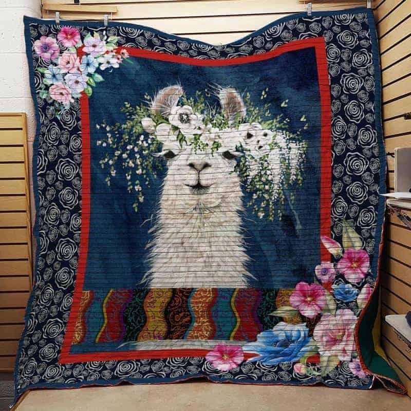 Llama Quilt Blanket DHC05021144TD