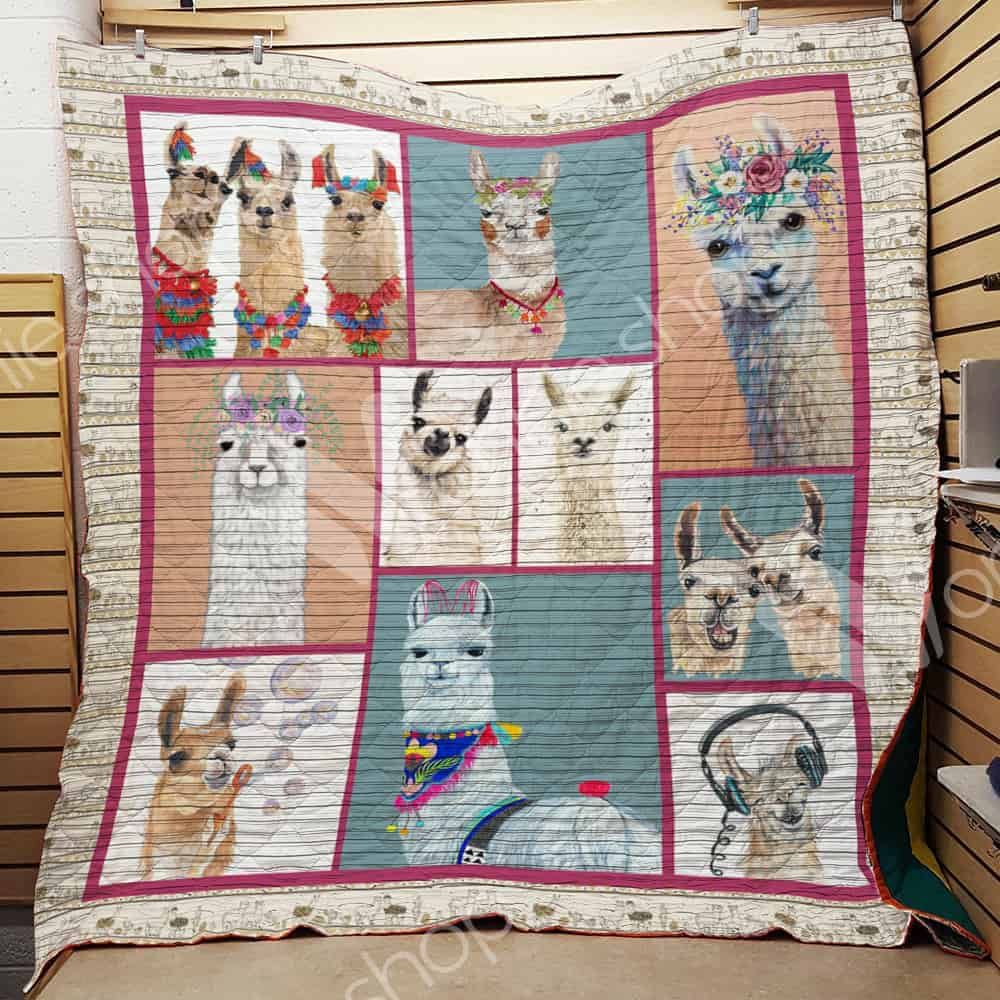 Llama Quilt Blanket DHC0502730TD