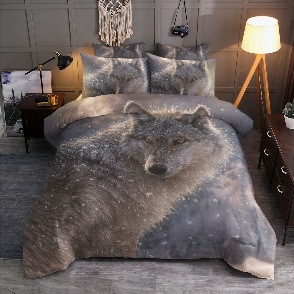 Lone Wolf Bedding Set