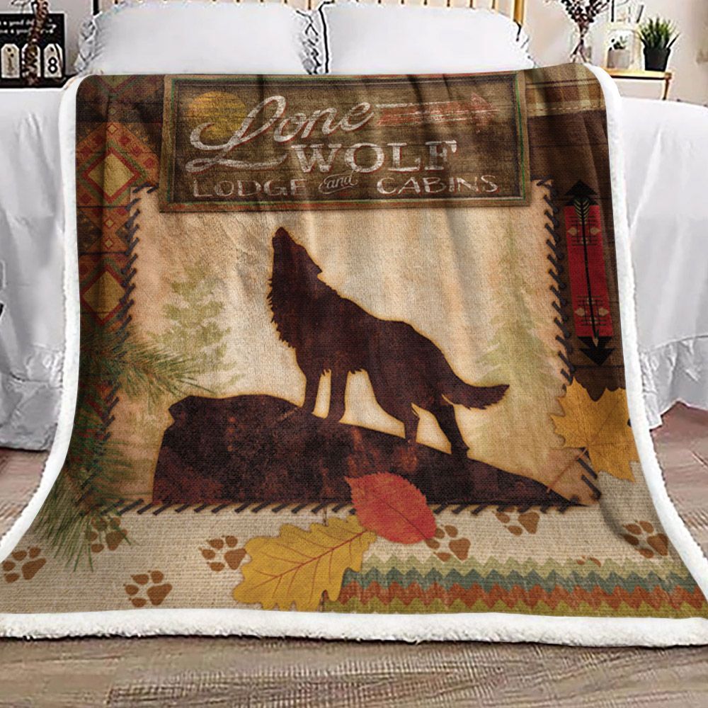 Lone Wolf Sherpa Fleece Blanket