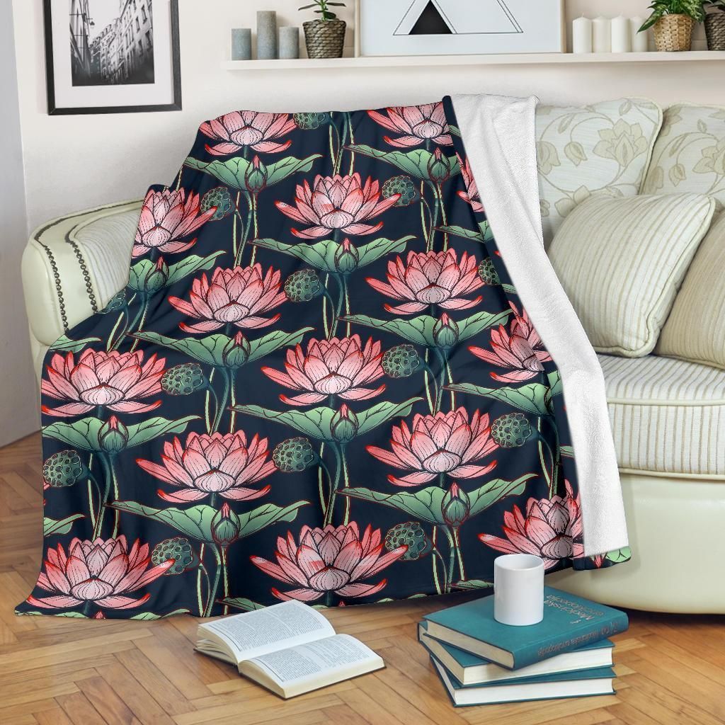 Lotus Water Lily Pattern Print Design Fleece Blanket