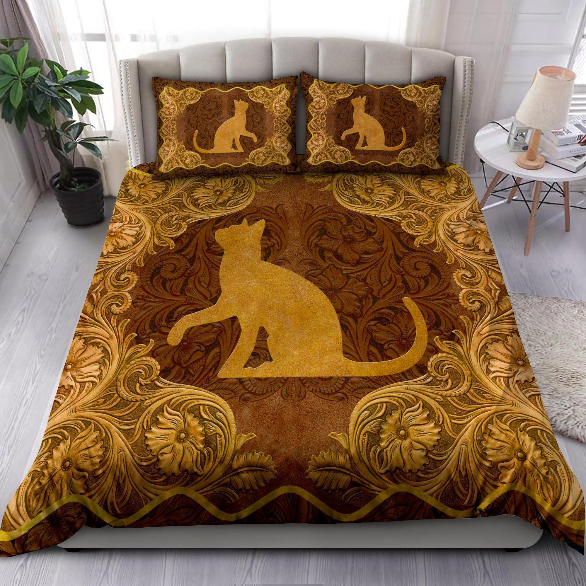 Love Cat Antique Golden Frame Bedding Set