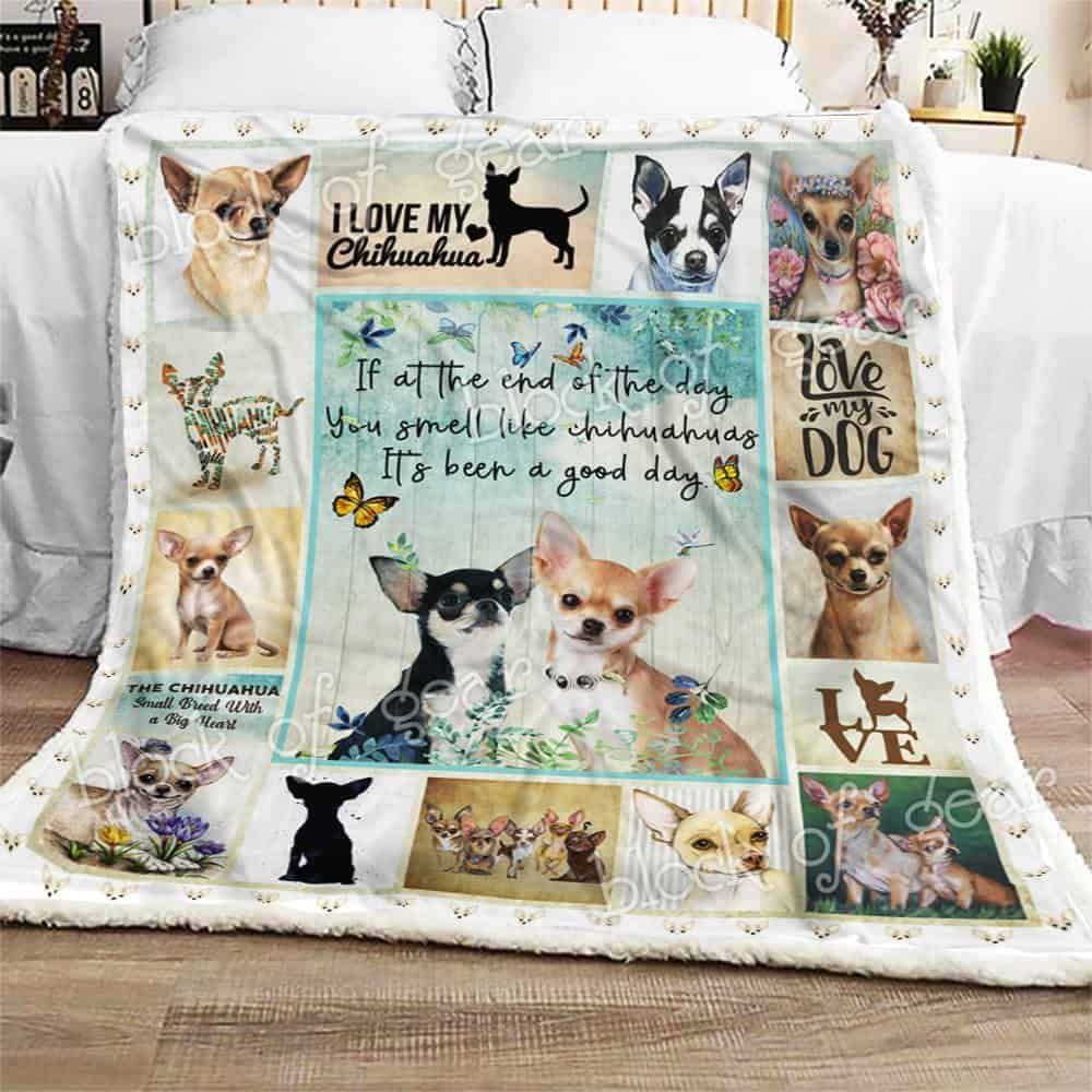 Love Chihuahuas Fleece Blanket