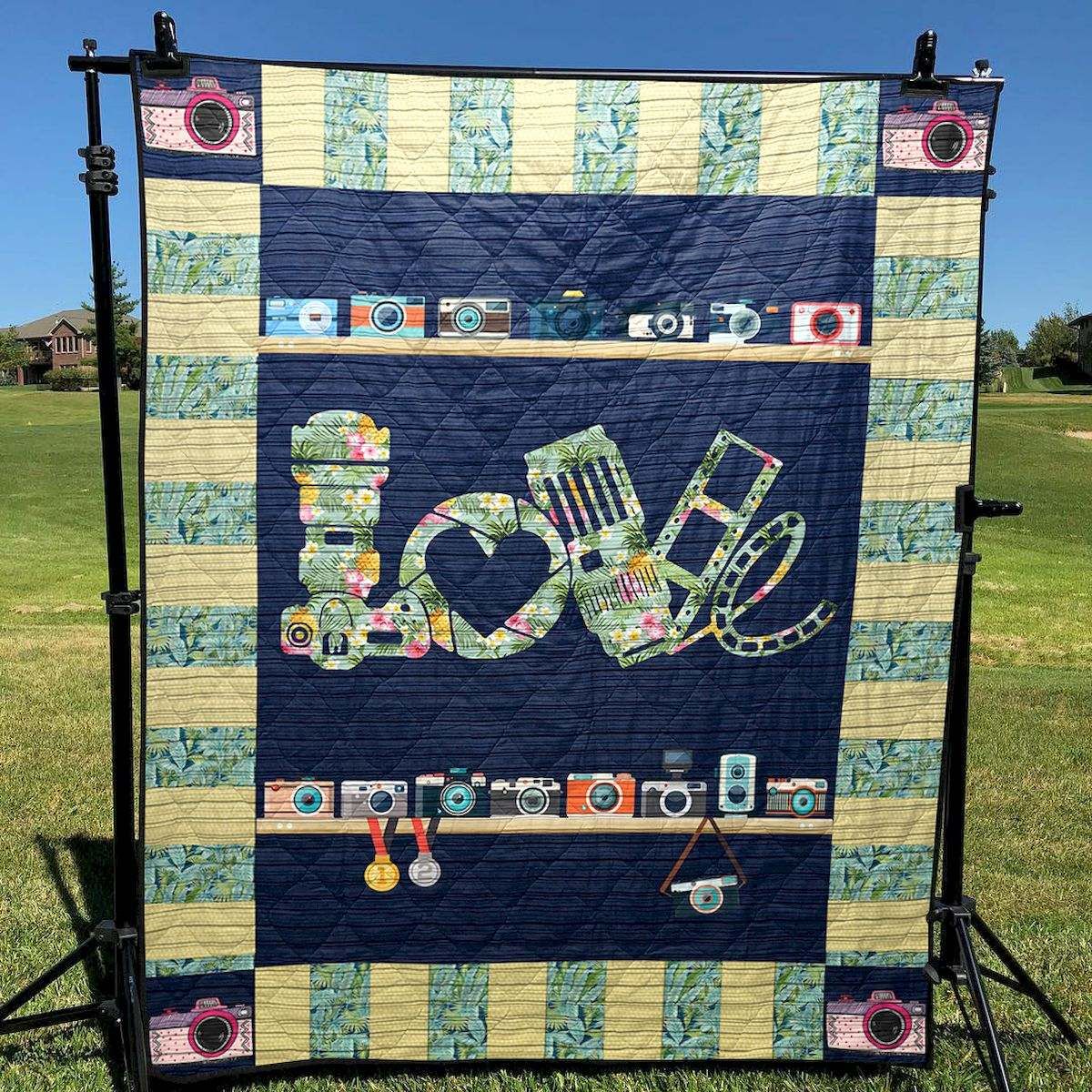 Love Photograph CLD1806100 Quilt Blanket