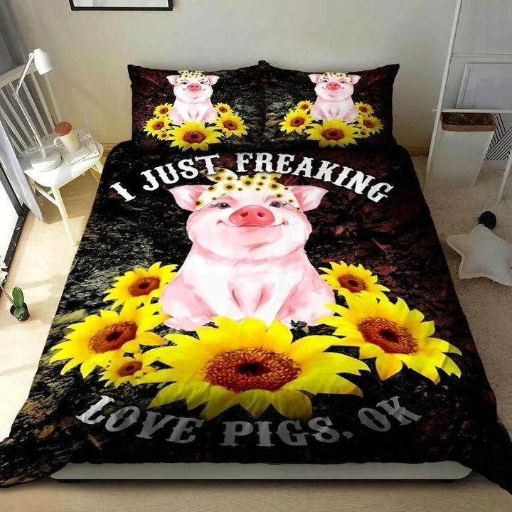 Love Pig Bedding Set