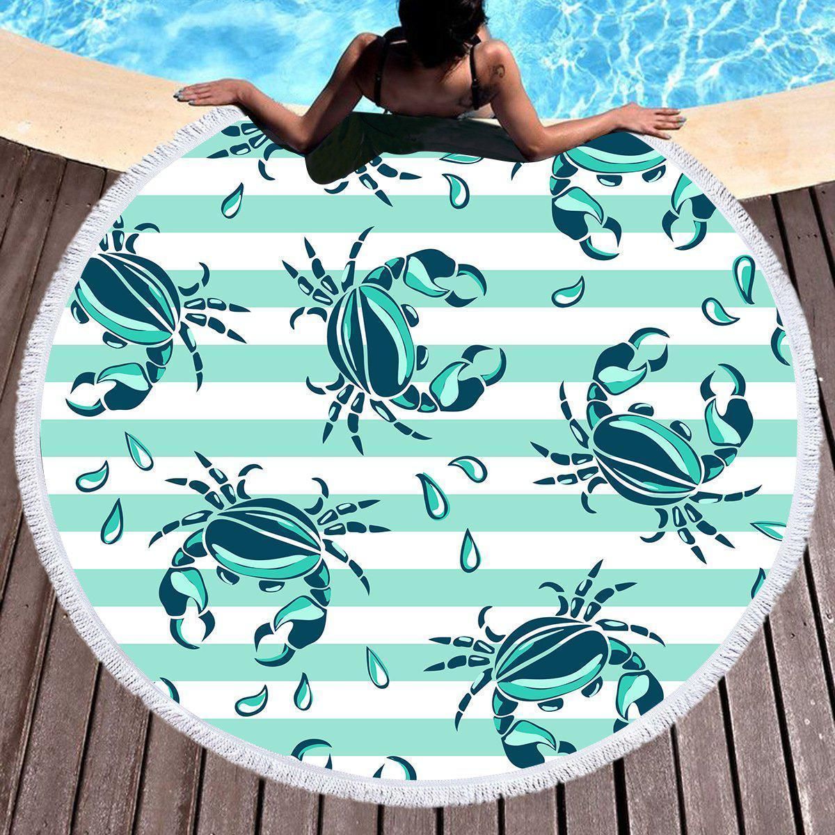 Lovely Little Crabs Pattern Printed Round Beach Towel