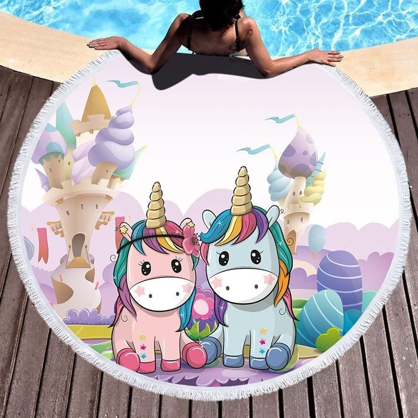 Lovely Unicorn Couple On Dreamy Life Printed Round Beach Towel