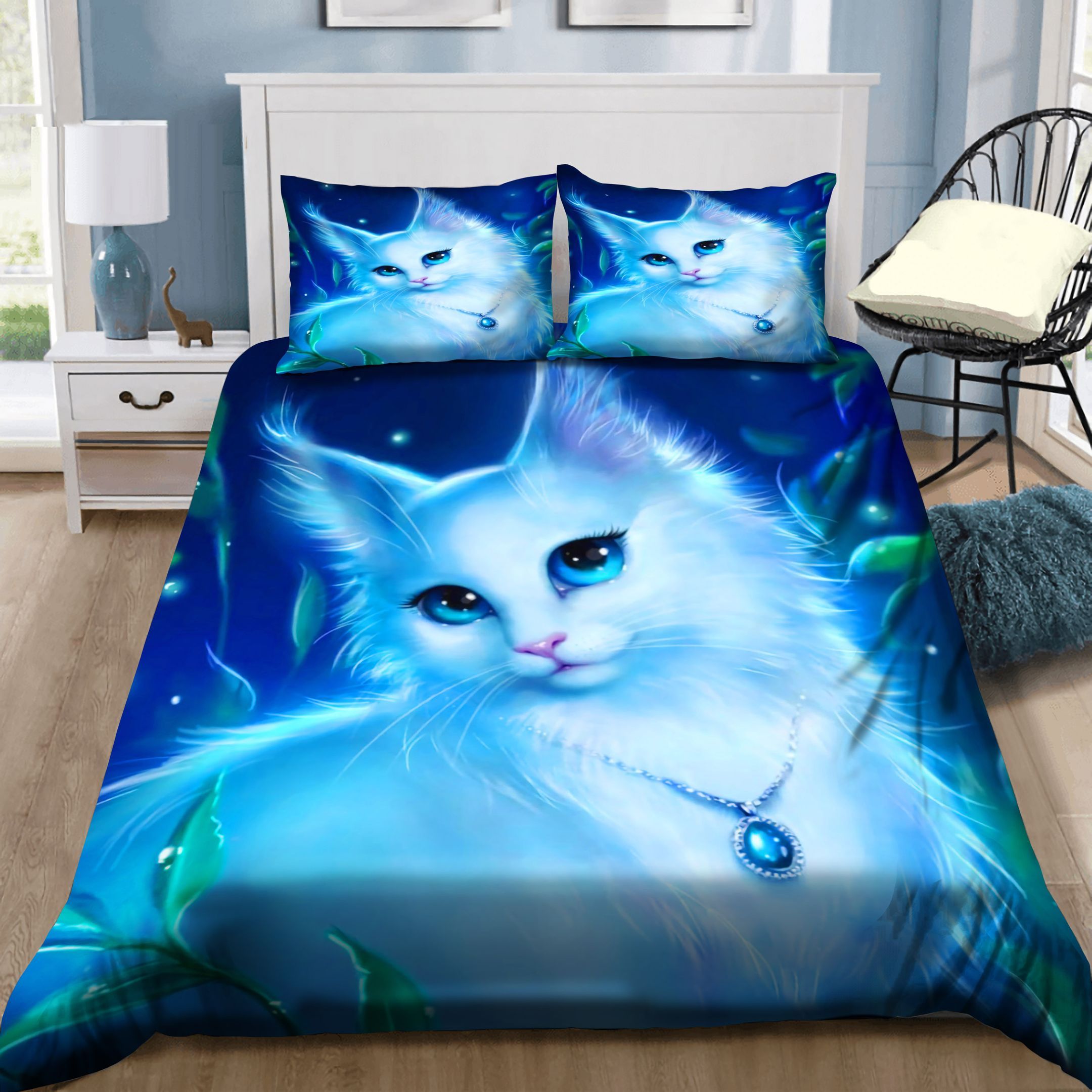 Lovely White Cat Bedding Set